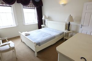 Photo 1- click for photo gallery